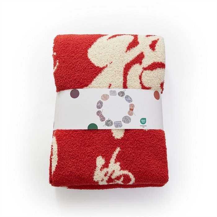 Rolled Packaged Jacquard Half Fleece Throw Blanket, Red Base with Off-white Chinese Fu Character Pattern