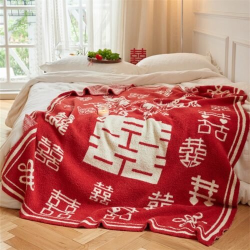 Jacquard Half Fleece Throw Blanket, Red Base with Off-white Double Happiness Pattern, Top Spread View