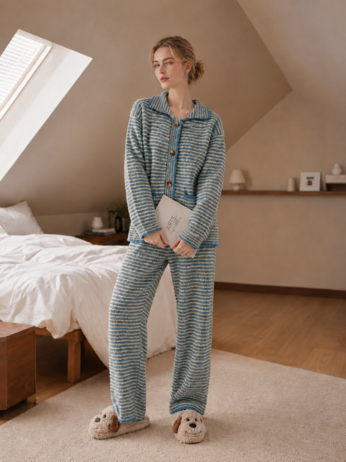 Thin Red Stripe Shirt Collar Half Fleece Pajama Set Women's Button-Front Warm Winter Loungewear