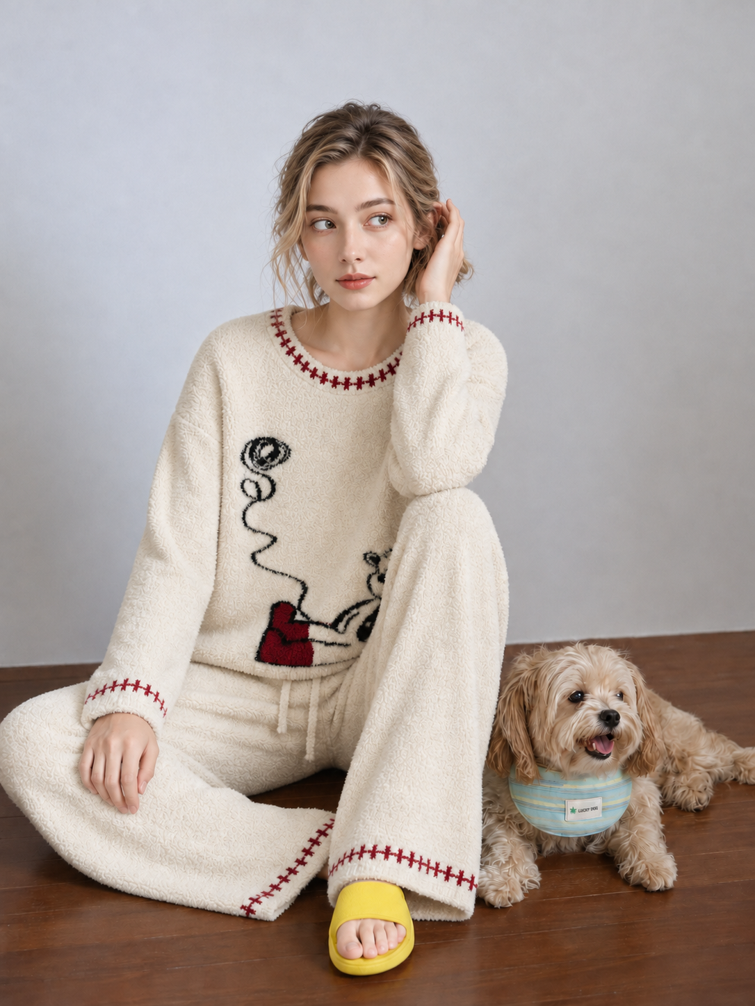 Women's Cream Half Fleece Pajama Set, Crew Neck Long Sleeve Top & Side Pocket Wide Leg Pants, Bear Graphic Pattern, Red Stitching Cuffs & Pant Hems