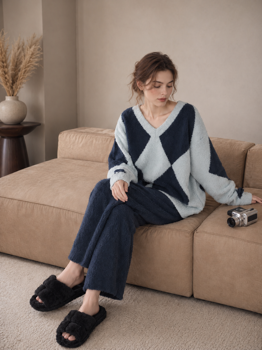 Women's Two-Tone Argyle Half Fleece Pajama Set, V-Neck Long Sleeve Top & Navy Wide Leg Pants, Side Pocket Detail, Ribbed Trim