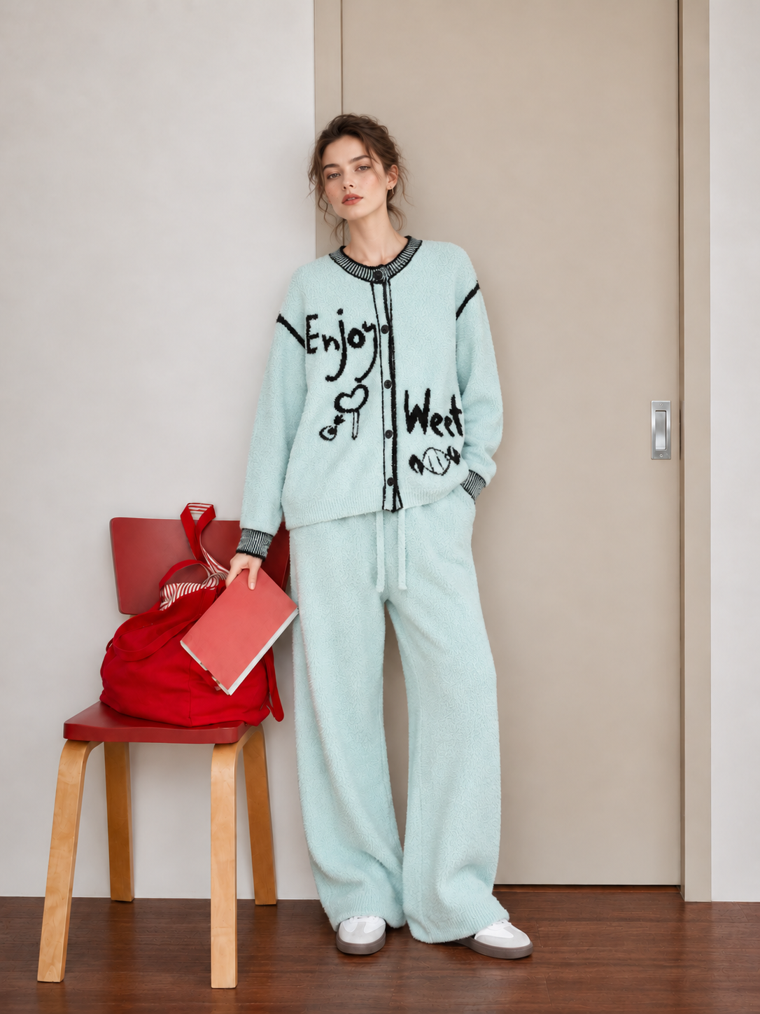 Light Blue Half Fleece Pajama Set, Contrast Trim Long Sleeve Button Top, Black Graffiti Print Drawstring Wide Leg Pants
