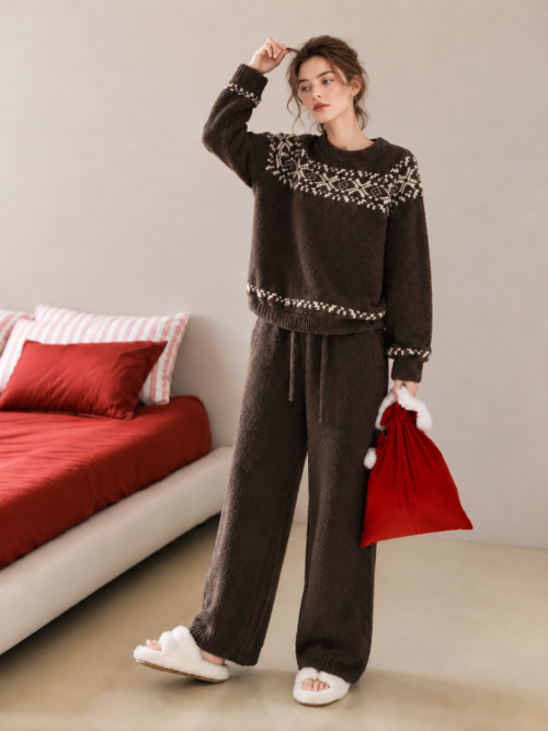 Women's Dark Brown Fair Isle Half Fleece Sleepwear Set, Crew Neck Long Sleeve Top & Drawstring Pants, Fair Isle Pattern, Textured Half Fleece Fabric