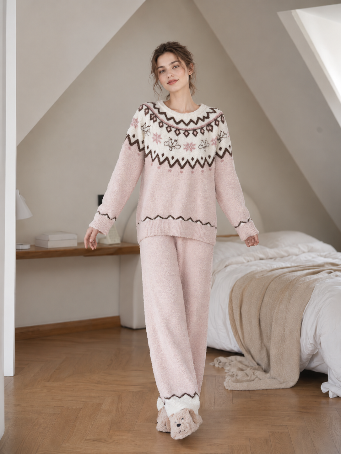 Women's Pink & Cream Half Fleece Sleepwear Set, Round Neck Long Sleeve Fair Isle Pattern Top & Pocketed Wide Leg Pants, Contrast Zigzag Trim