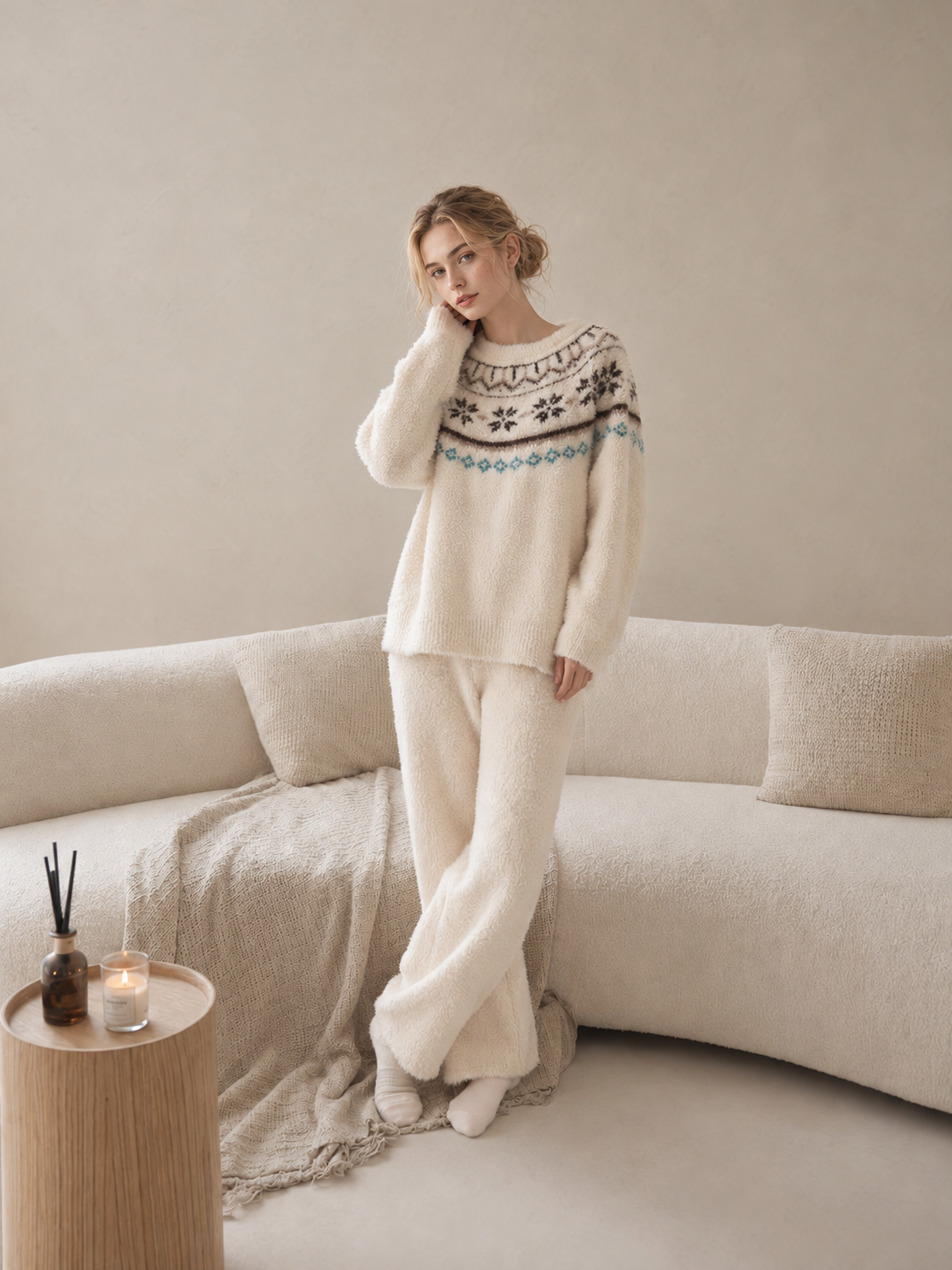 Cream Fair Isle Yoke Crew Neck Half Fleece Pajama Set Women's Vintage Winter Loungewear - 이미지 2