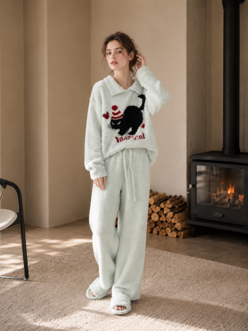 Women's Light Mint Green Black Cat Half Fleece Loungewear Set, Collared Long Sleeve Top & Drawstring Pants, Red Accent Cat Graphic, Side Pocket Detail