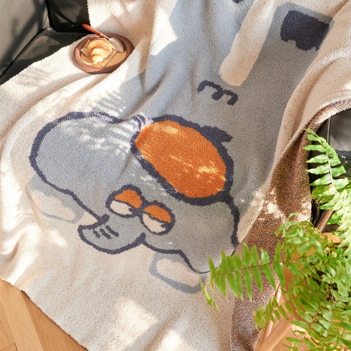 Jacquard Knitted Half Fleece Throw Blanket, Oatmeal Base with Blue Cartoon Elephant Pattern, Bed Spread View